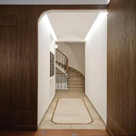 Ponte Vecchio Escape Apartment *
